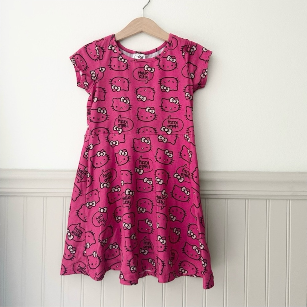 Hello Kitty Sanrio Girls Size 6 Fuchsia Pink Skater Dress Short Sleeve